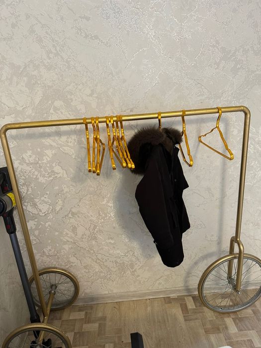 Продам велик вешелка