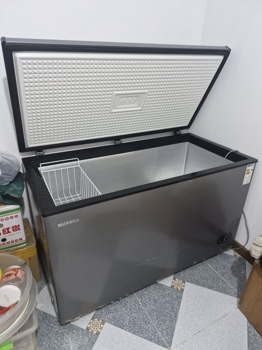 Морозильник 400л