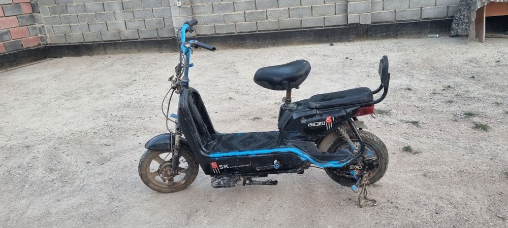 Электро скутер ск8