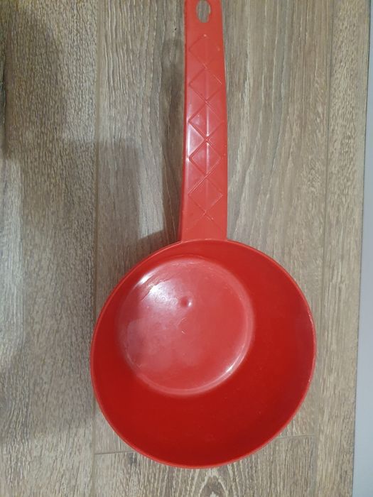 Продам ковшик пластиковый