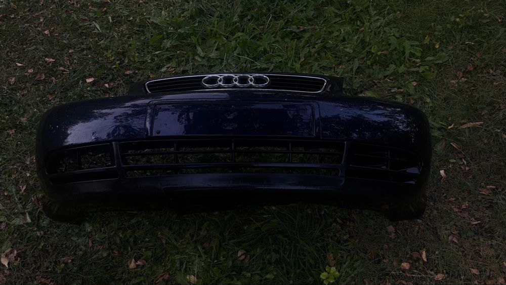 Продовам предна броня за ауди а3 8L цена 40€