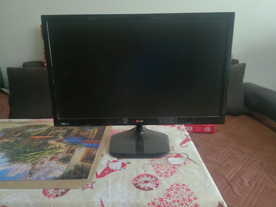 Телевизор LG 27MT46D-PZ