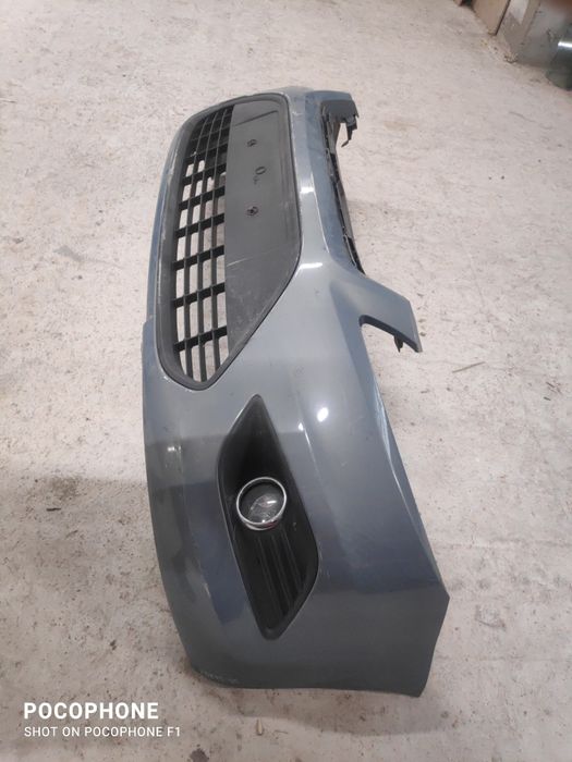 Предна броня Ford Focus / Форд Фокус 2004/08г. Със Забележки!