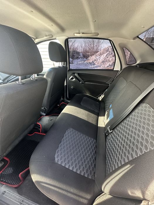 Lada Granta 2023 год