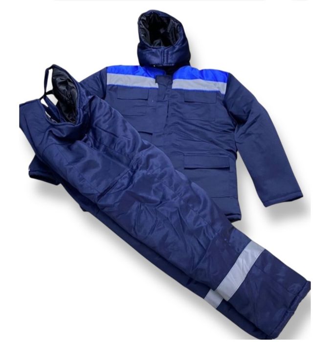 Продаётся спецовка зимний