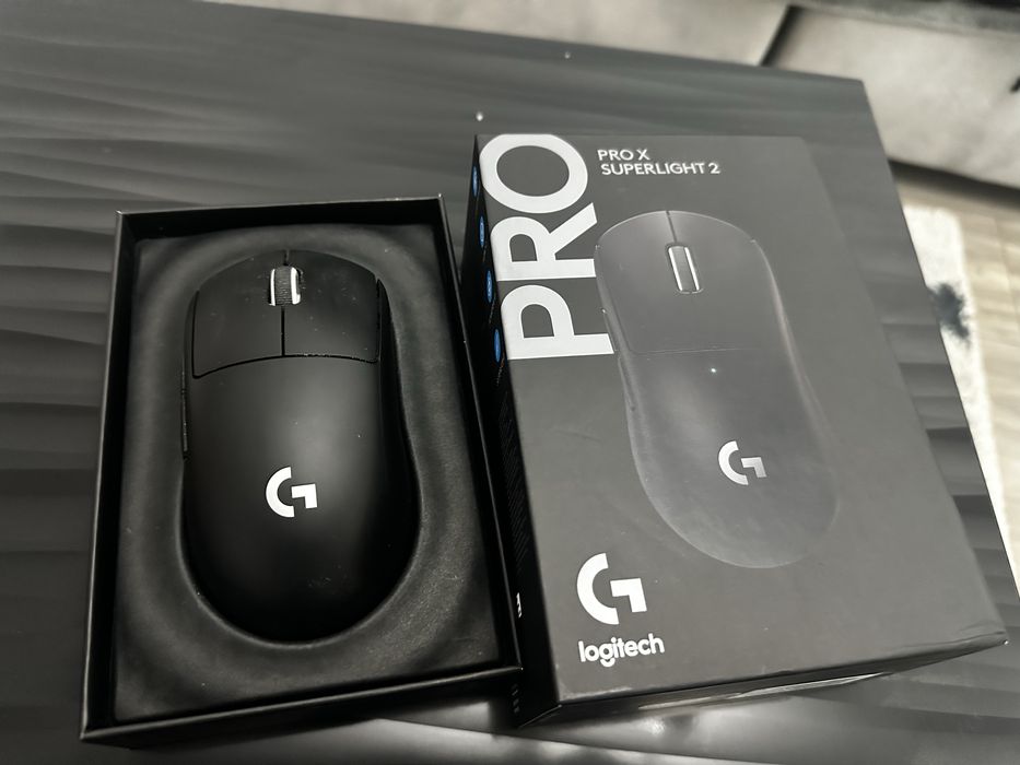 Logitech Pro X Superlight 1 & 2