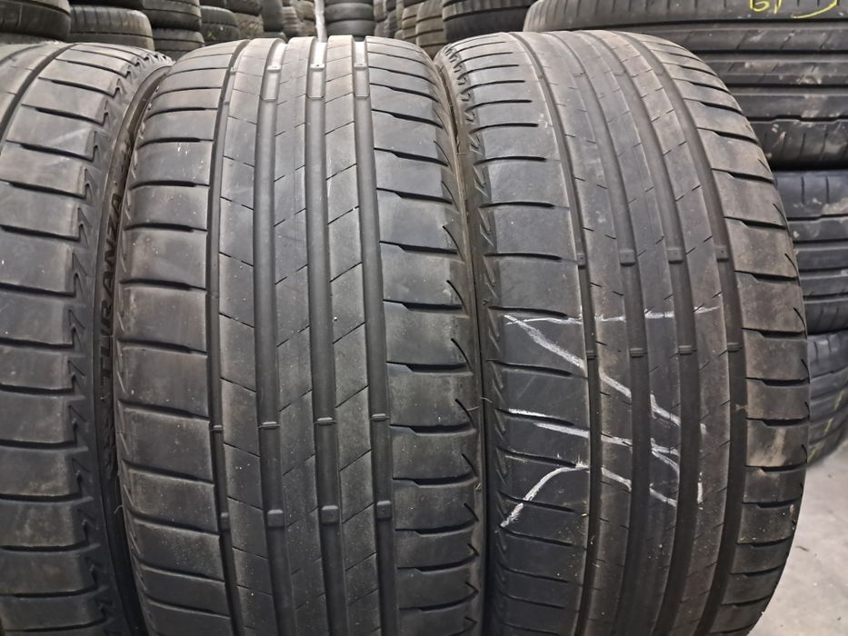 Anvelope second vara 225 40 R19 Bridgestone