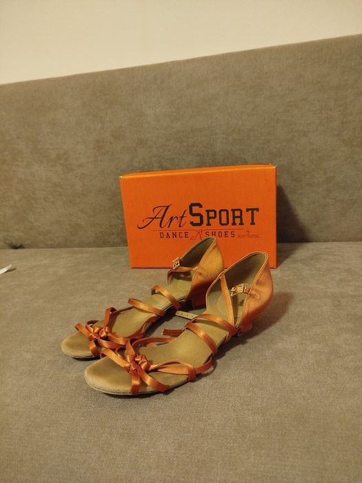 Оригинални обувки за танци. НАМАЛЯМ НА 80