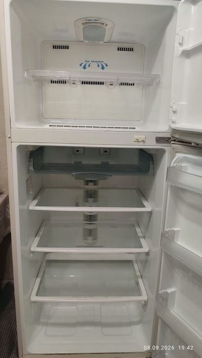 Холодильник samsung