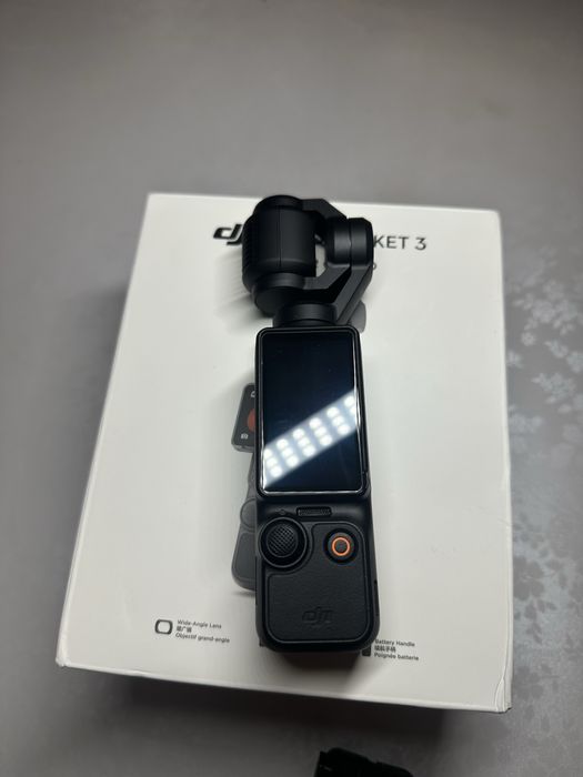 Продам DJI Osmo Pocket 3 Creator Combo