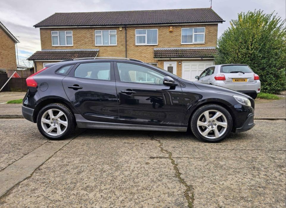 Portiera usa dreapta spate Volvo V40