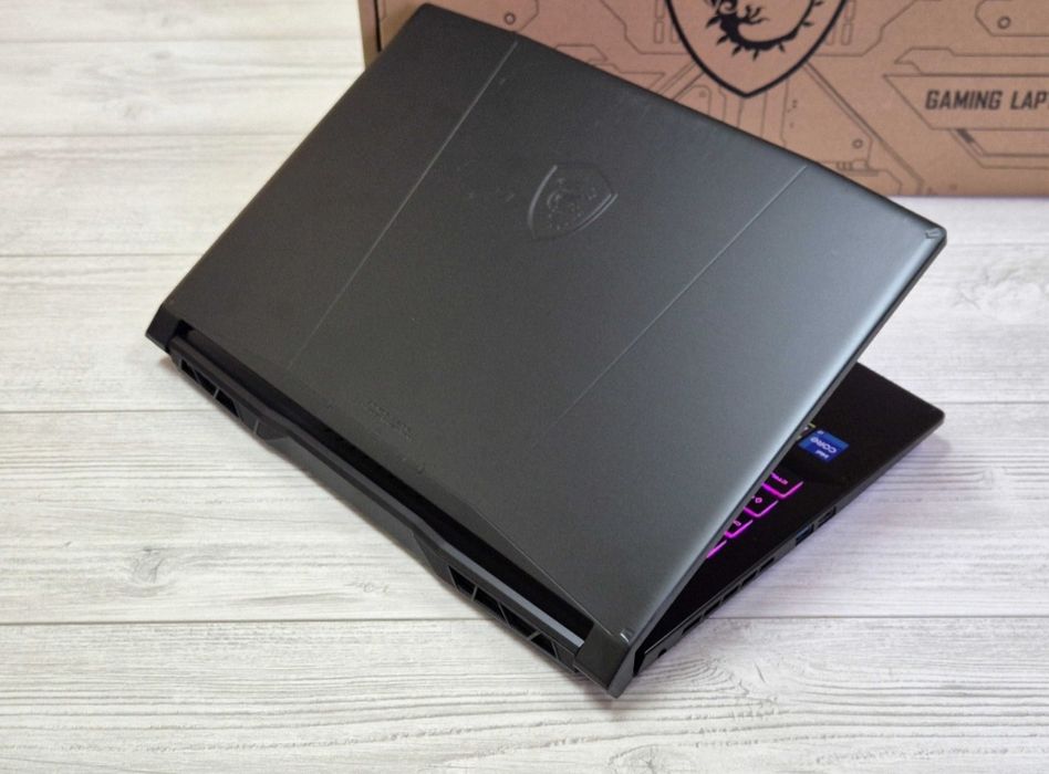 НОВ RTX4070 | i7-13620H | QHD 165hz | 1TB SSD | 16RAM лаптоп msi мси katana gaming гейминг