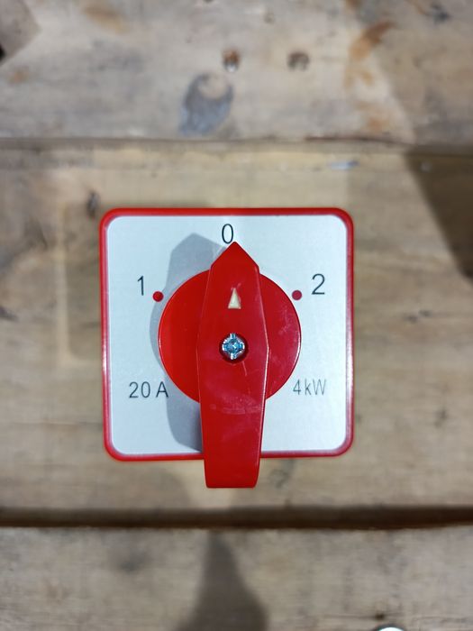 Переключатели кулачковые, пакетные.