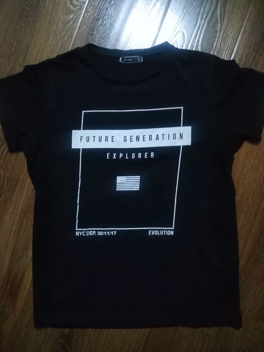 Футболка на мальчика 10-12 лет.