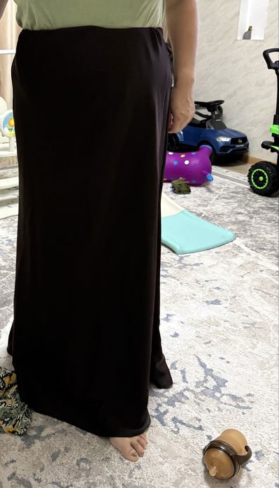 Шелковая юбка шоколадного цвета