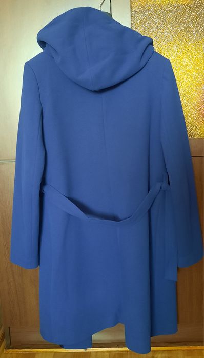 Пальто демисезонное