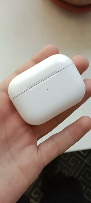 AirPods PRO срочно