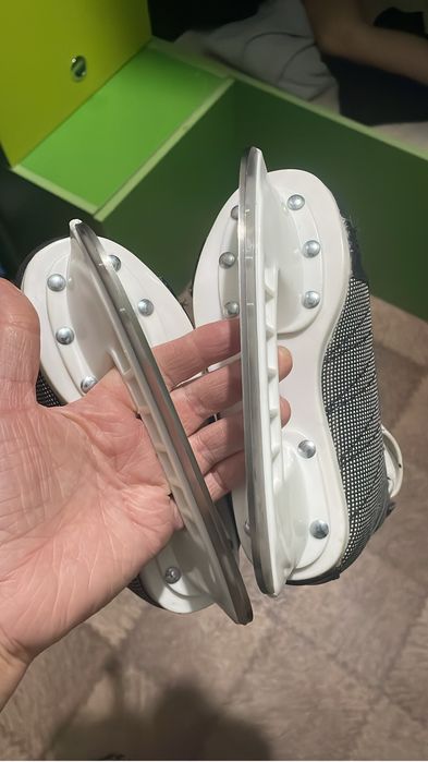 Продам детские коньки