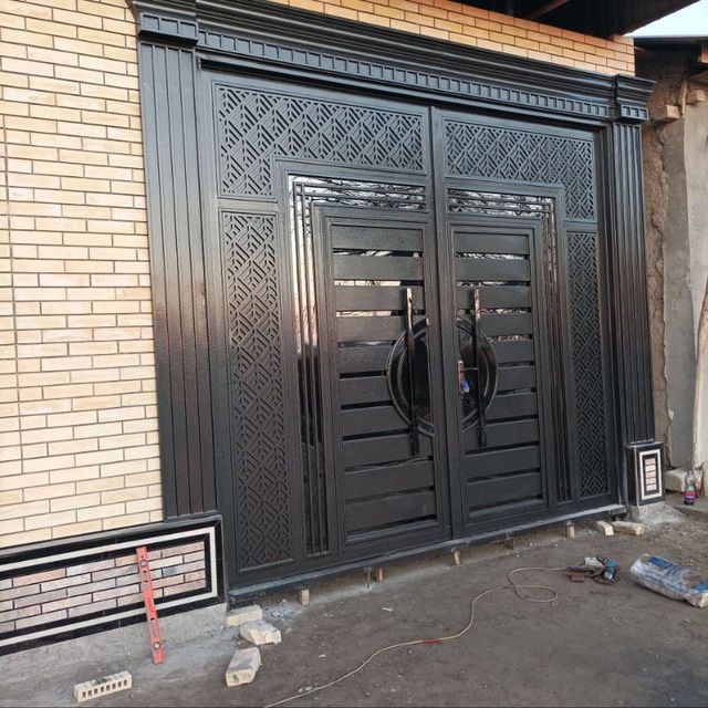 Temir darvozalar temir eshiklar tayyorlab beramizz