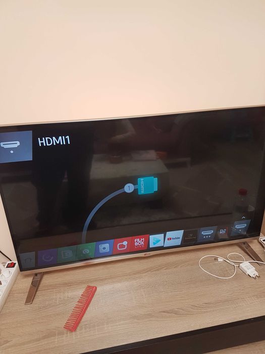 Телевизор LG Smart tv 42inch