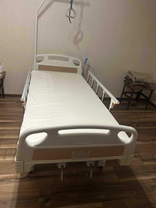 Механично болнично легло "Ерго"