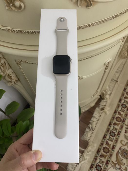Apple Watch Series 8
