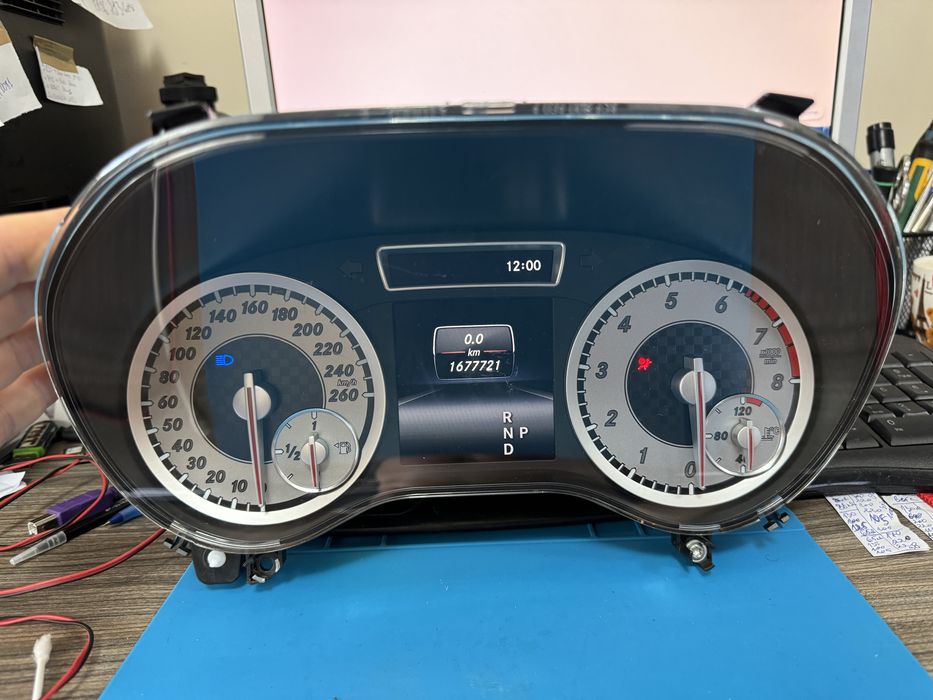 Километраж за Mercedes A class w176 с цветен дисплей