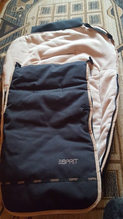 Sac de domit ESPRIT calduros copii/carucior ca nou