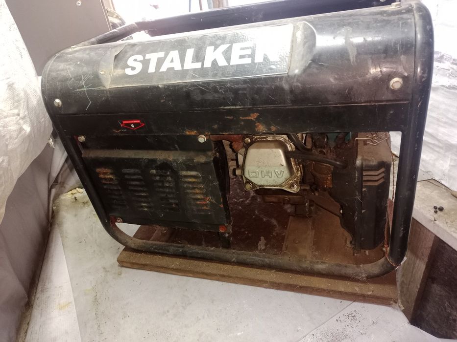 Обменяю бензиновый генератор