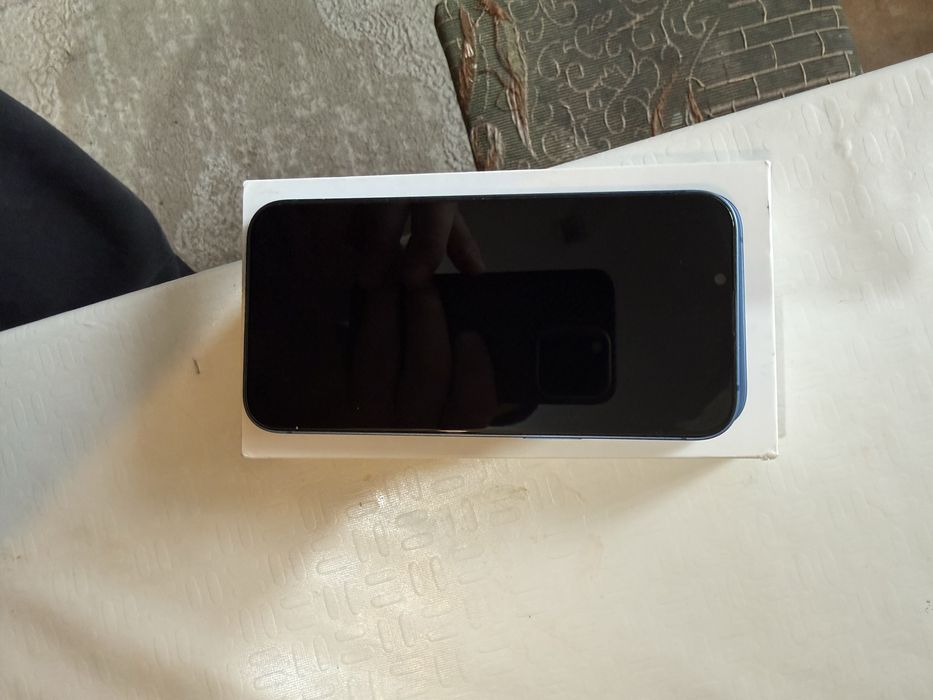 Iphone 13 б/у оригинал продаю