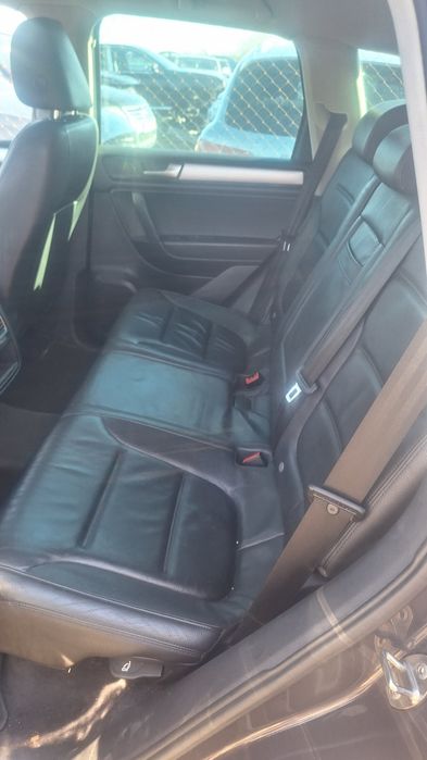 VW Touareg 3.0 TDI V6 , CAS мотор, 240 к.с. , 60 броя на части.