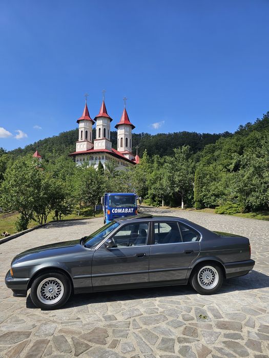 BMW seria 5 E34 520i