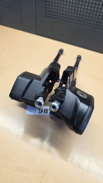 BMW R1200GS R1200R R1250GS  pompa frana si ambreiaj / custom / cafe