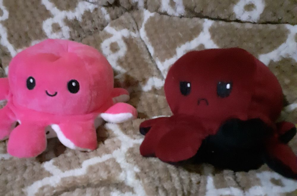 Продаю двусторонних осминожек