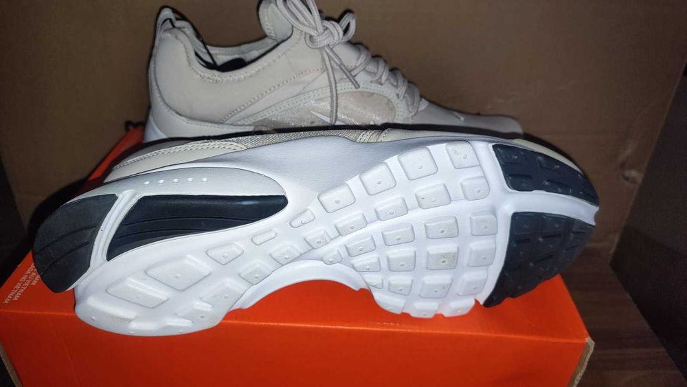 Оригинални мъжки обувки  NIKE AIR PRESTO    EU 42.5