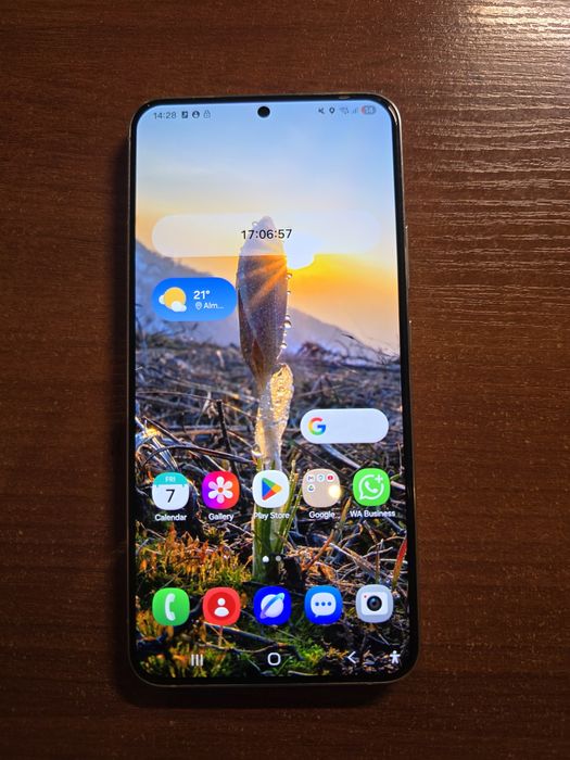 Продам samsung s22 plus