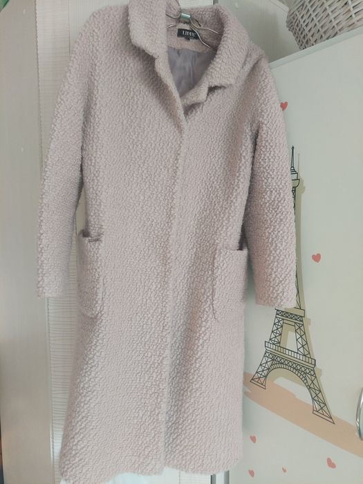 пальта демисезонные,очень тнплые