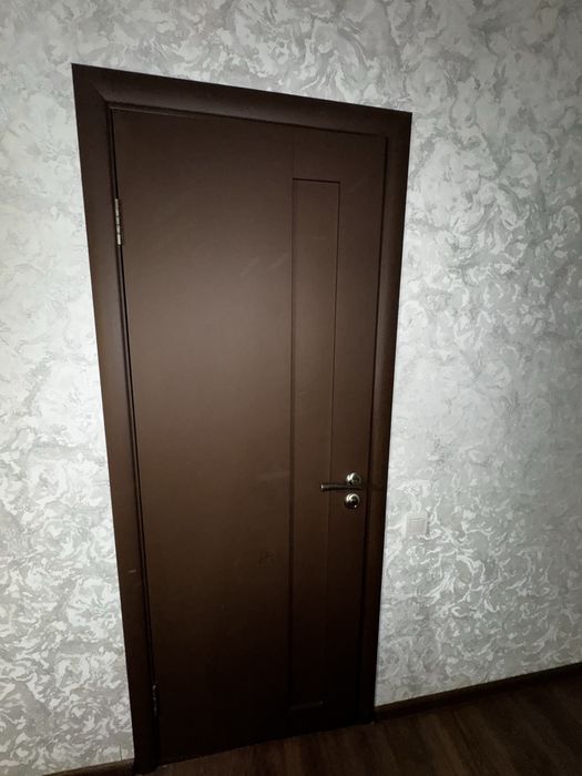 Двери(деревянные)