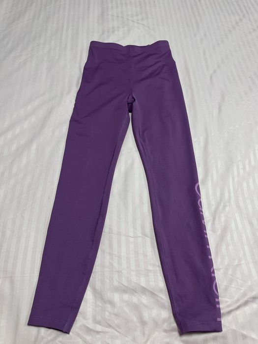 Дамски спортен клин Calvin clein