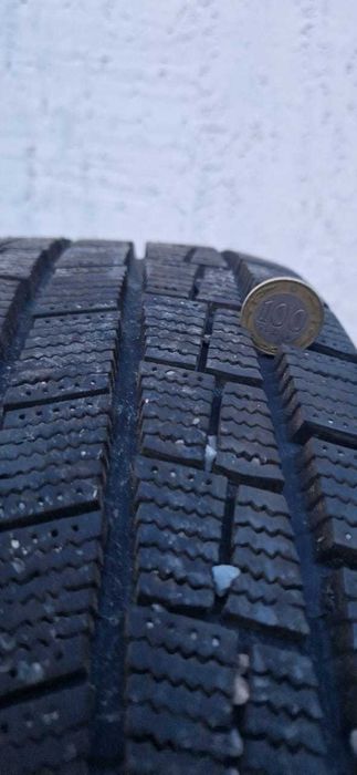 шины 4шт (комплект) продам б/у