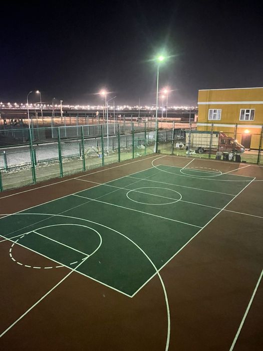 Резиновые покрытие, тартан