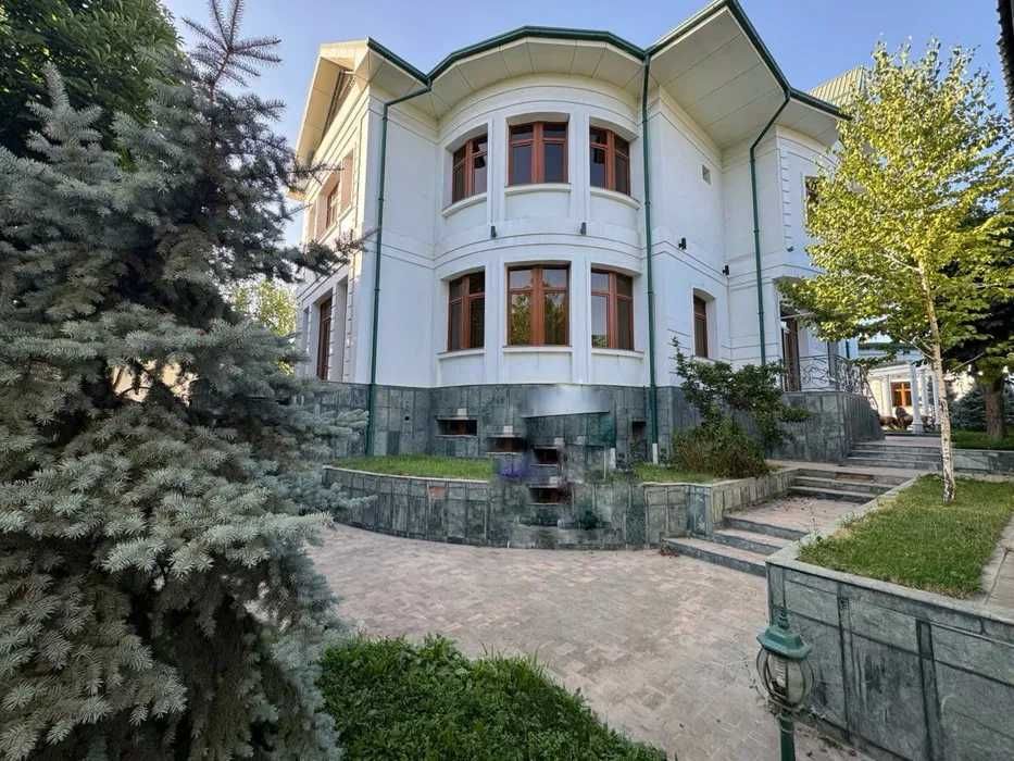 Сдаётся Евродом Мирзо-Улугбекский район ор-р Корзинка богатая Классика