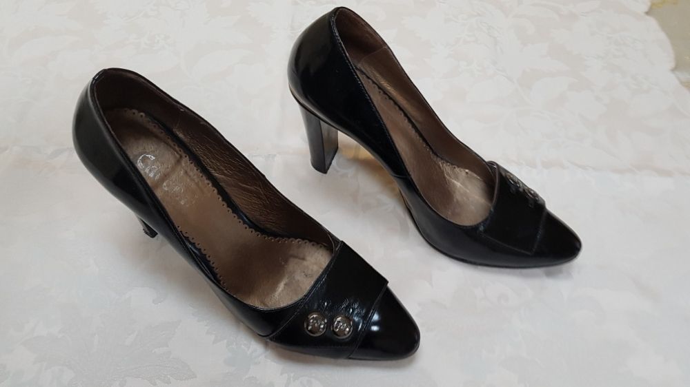 Pantofi piele naturală lăcuită 38