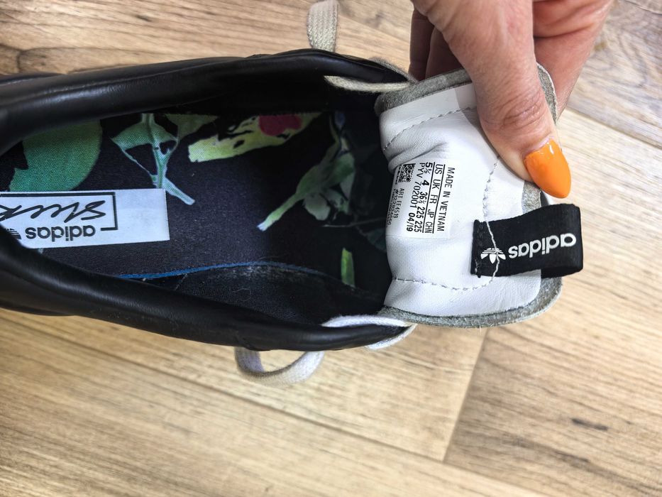 Adidas  маратонки