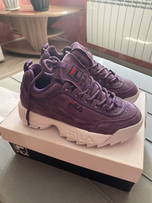 Продам кроссовки Fila Disruptor