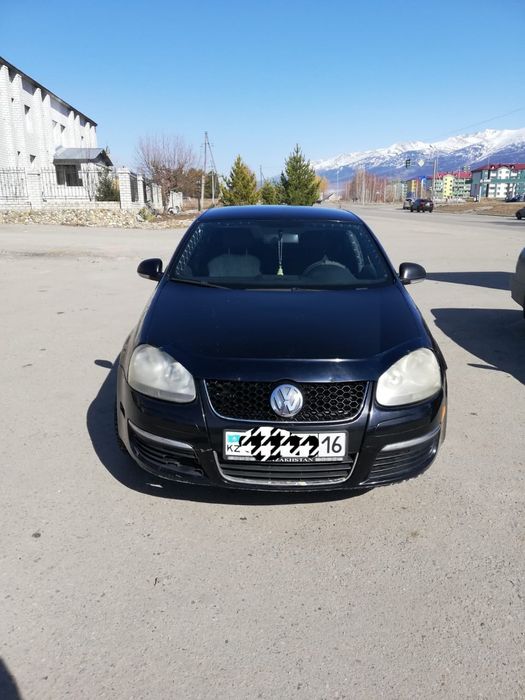 Продам хорошую машину