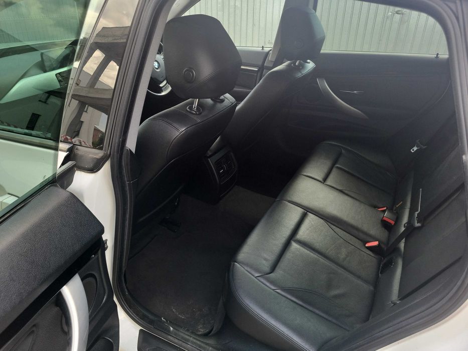 Fuzeta stanga-dreapta spate bmw seria 3 GT F34