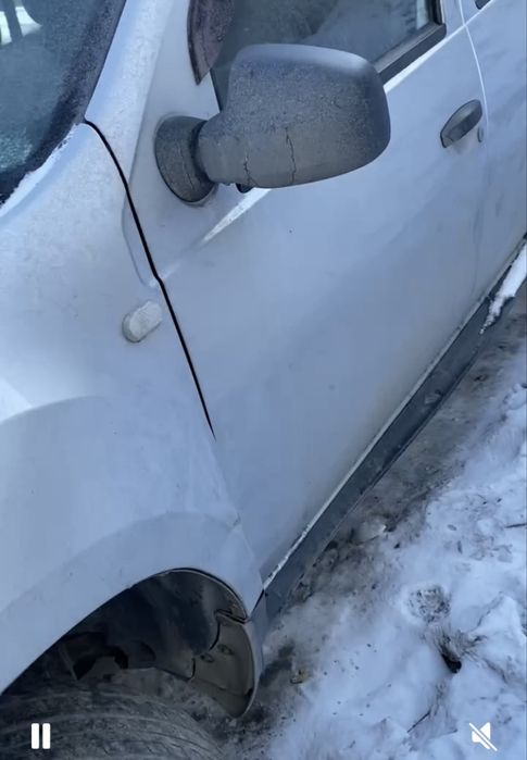 Дастер 2014 год 2л Автомат