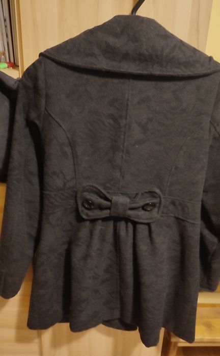 Продавам вълнено манто-палто С размер за сезон есен-зима-пролет