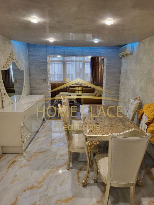 Дава се под наем Двустаен апартамент в Варна, Център - 70 кв.м за 478.38 € - Снимка #2